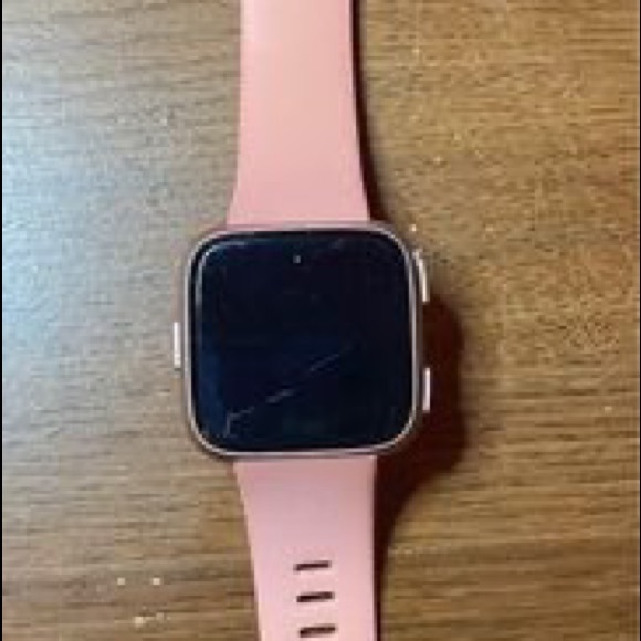 Fitbit Versa - Picture 4 of 4